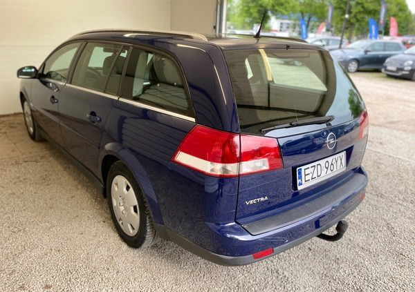 Opel Vectra cena 7900 przebieg: 350000, rok produkcji 2006 z Stargard małe 497